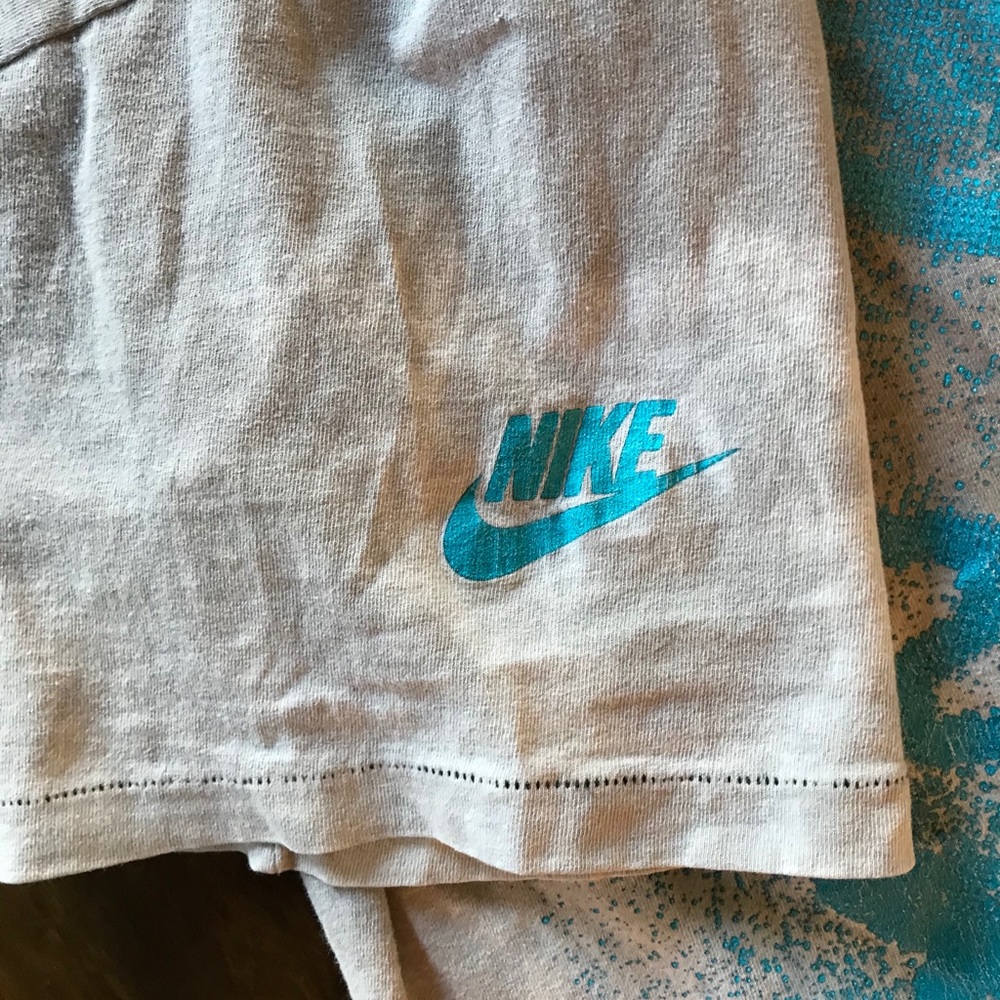 Never in fashion  x Nike vintage tee